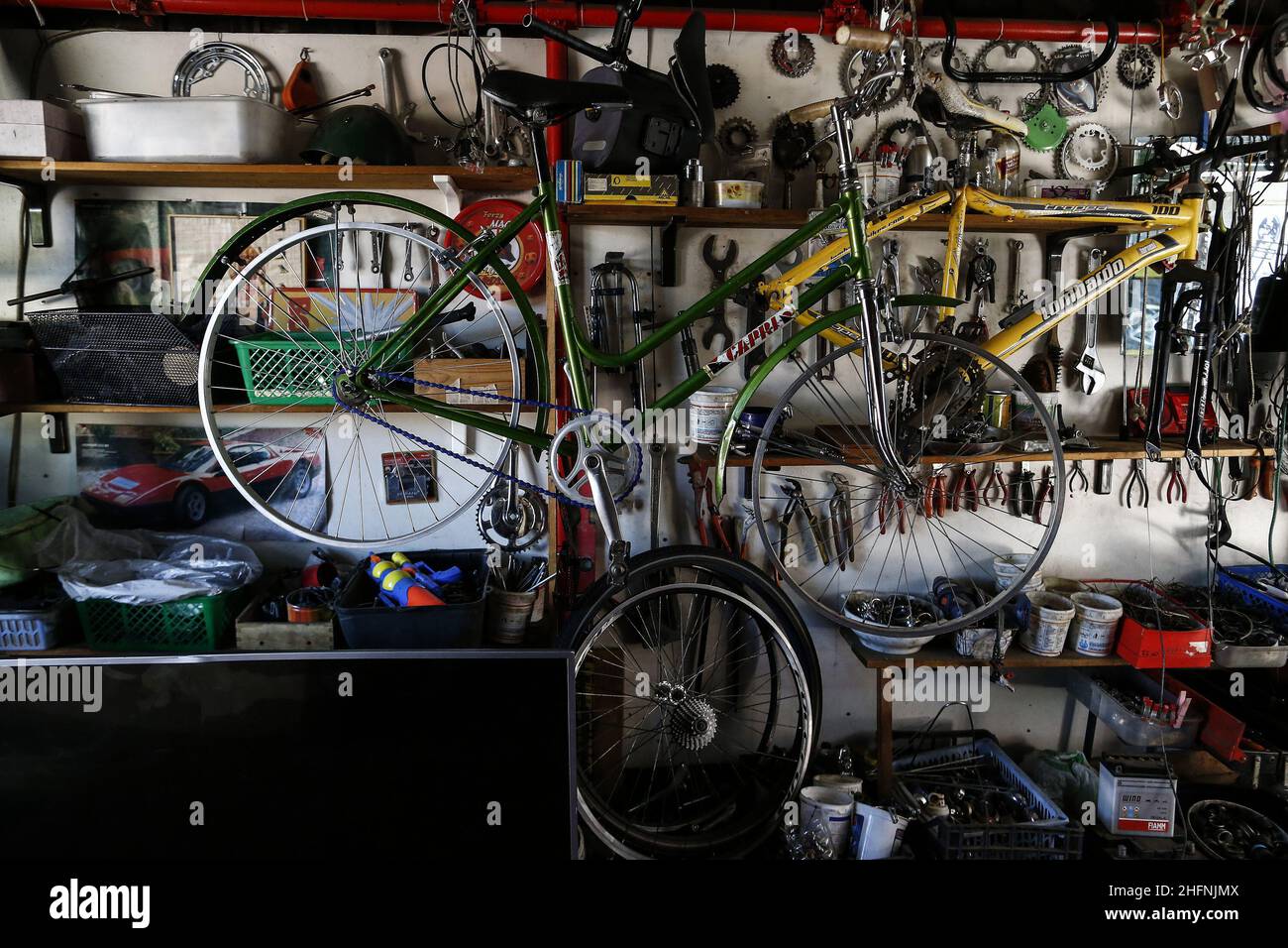 Page 2 - Biciclette High Resolution Stock Photography and Images - Alamy
