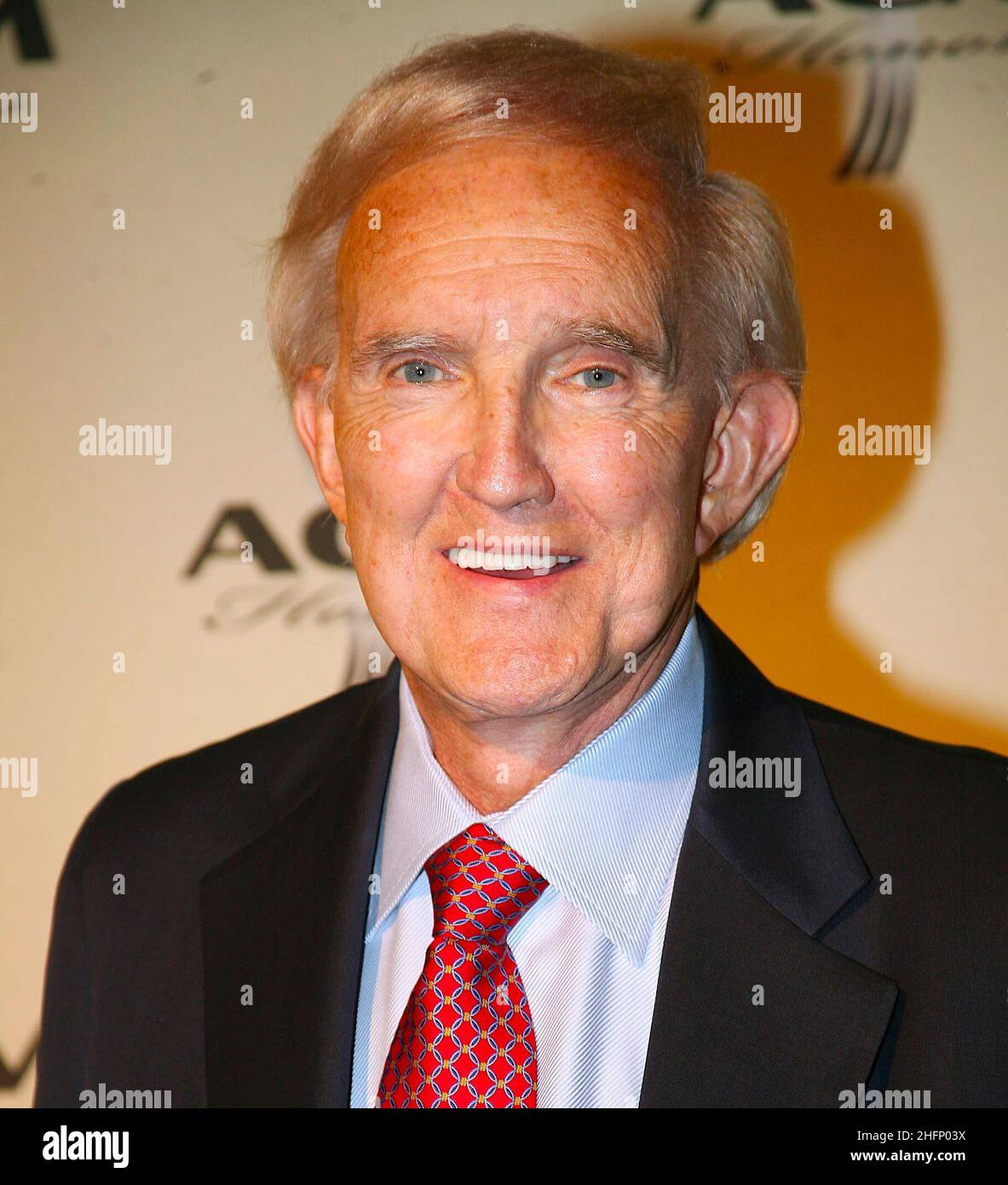 January 17, 2022: RALPH EMERY, a legendary radio and television personality in the world of country music, died Saturday at the age of 88, according to the Country Music Association. FILE PHOTO SHOT ON: September 18, 2008, Nashville, TENNESSEE, USA: Ralph Emery attends the Academy of Country Music Honors an evening dedicated to recognizing the special honorees and non-televised category winners from the 43rd Annual Academy of Country Music Awards held at the Musicians Hall of Fame.  (Credit Image: © Randi Radcliff/AdMedia via ZUMA Wire) Stock Photo