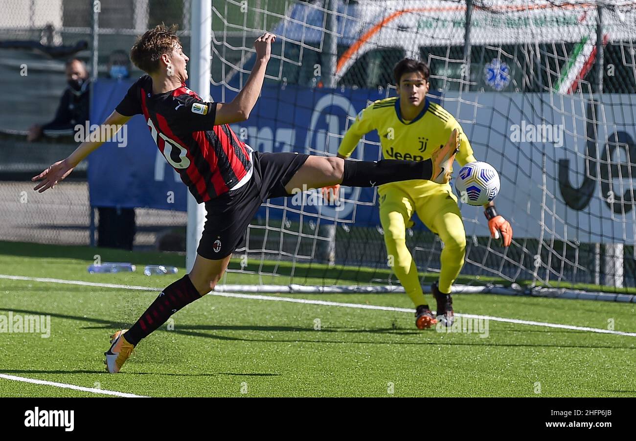 Fiorentina U19 - Milan U19 placar ao vivo, H2H e escalações