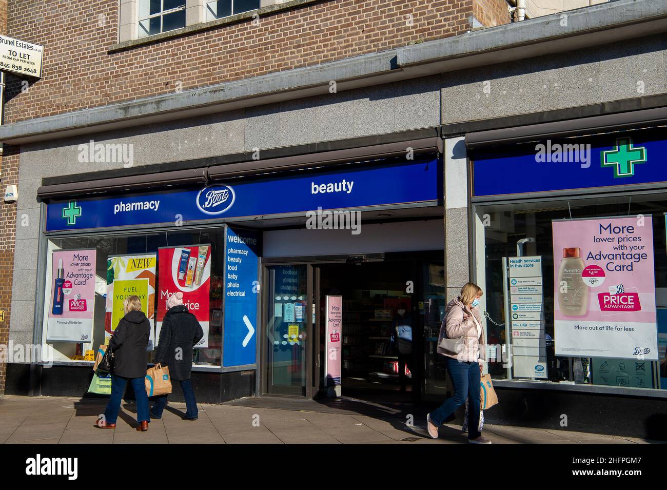 Uxbridge, London Borough of Hillingdon, UK. 17th January, 2022