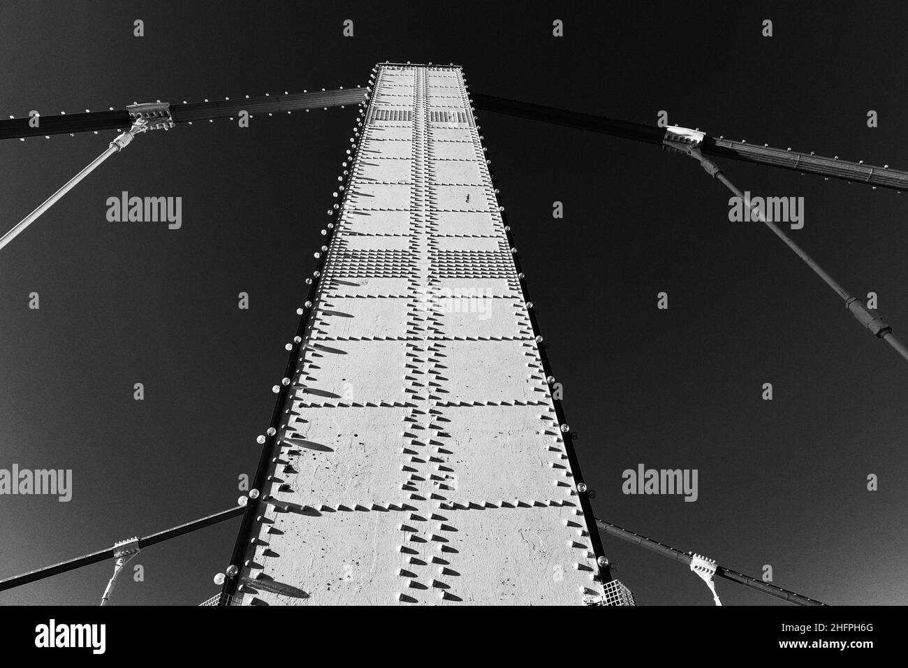 Chelsea river bridge Black and White Stock Photos & Images - Alamy