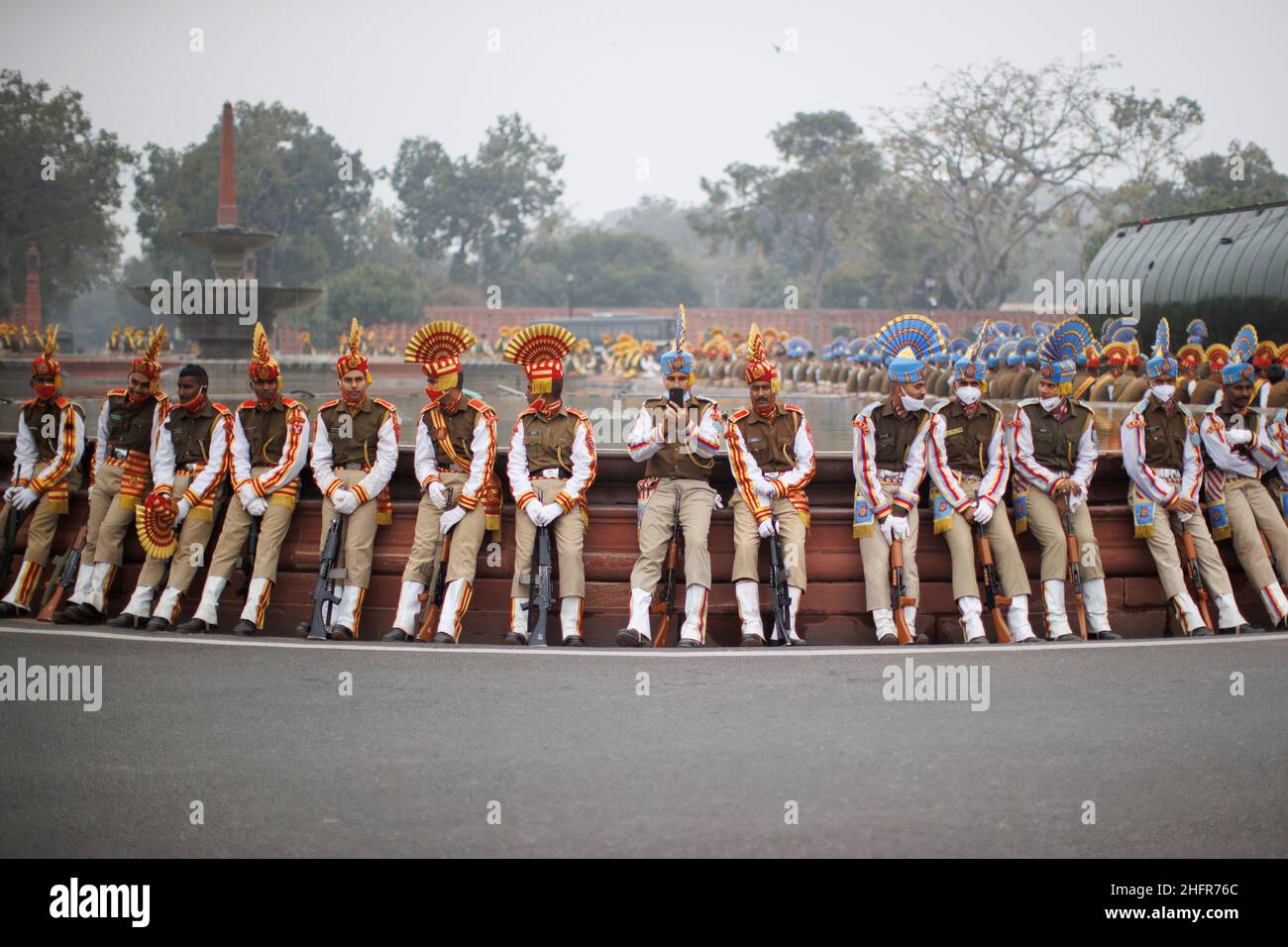 New Delhi, New Delhi, India. 17th Jan, 2022. Indian soldiers rest as they take part in the rehearsal for the upcoming 73rd Republic Day parade. (Credit Image: © Karma Sonam Bhutia/ZUMA Press Wire) Stock Photo