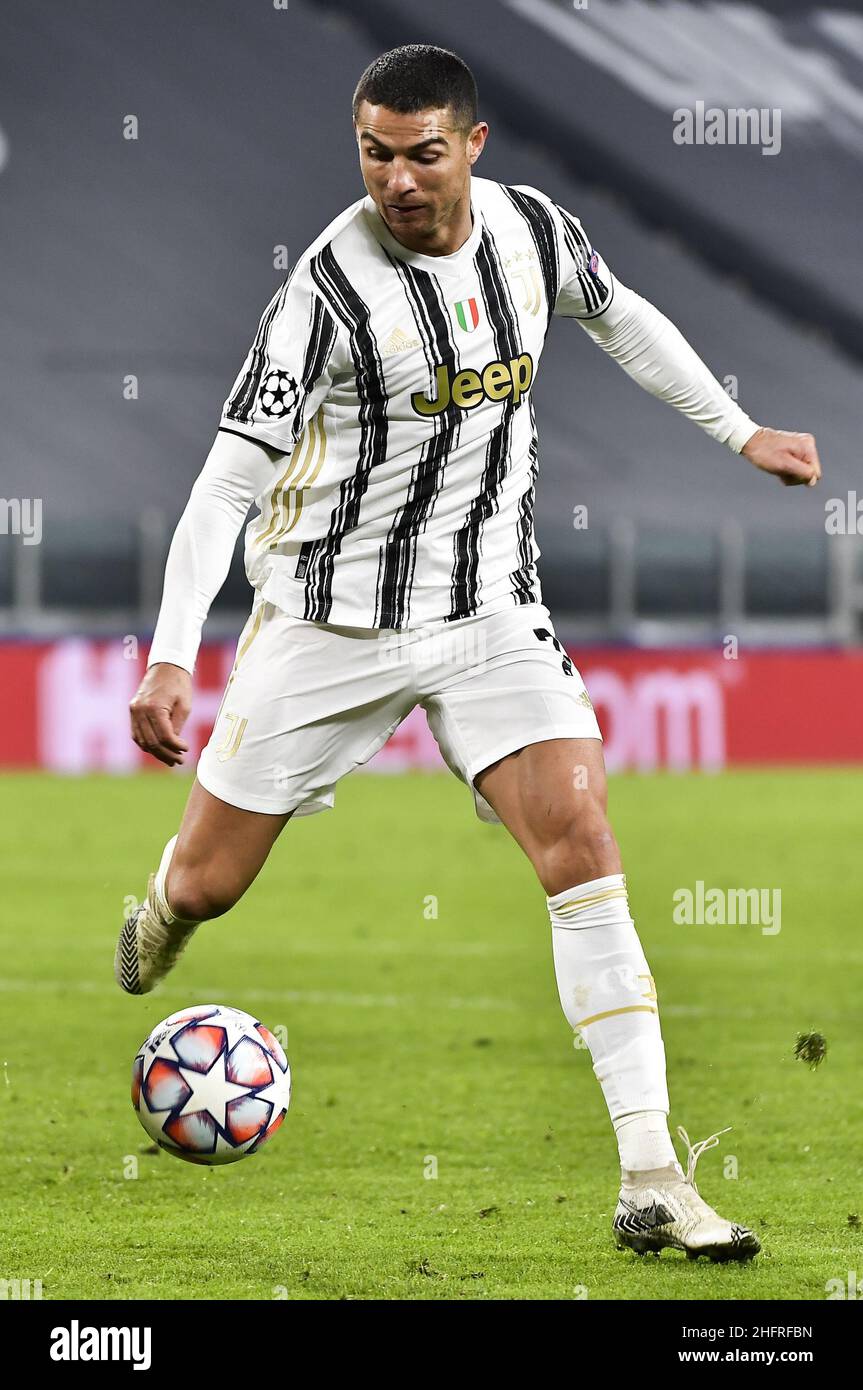 LaPresse - Marco Alpozzi November 24, 2020 Turin, Italy sport soccer  Juventus Fc vs Ferencvaros - Uefa Champions 2020 2021- Group Stage - Group  G In the pic: Abraham Frimpong (Ferencvarosi TC);