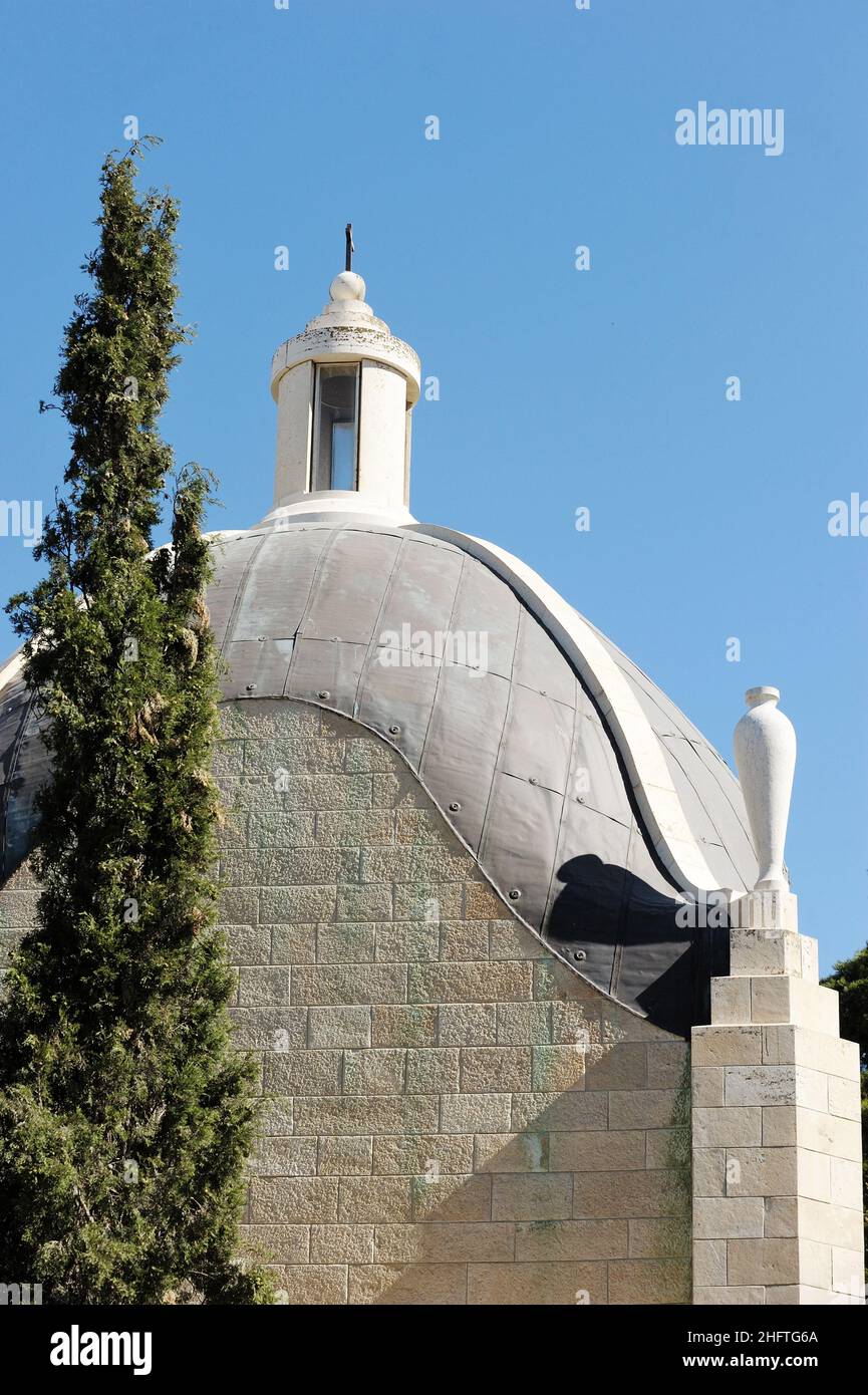 Dominus Flevit, Roman Catholic church, on the Mount of Olives in Jerusalem Stock Photo