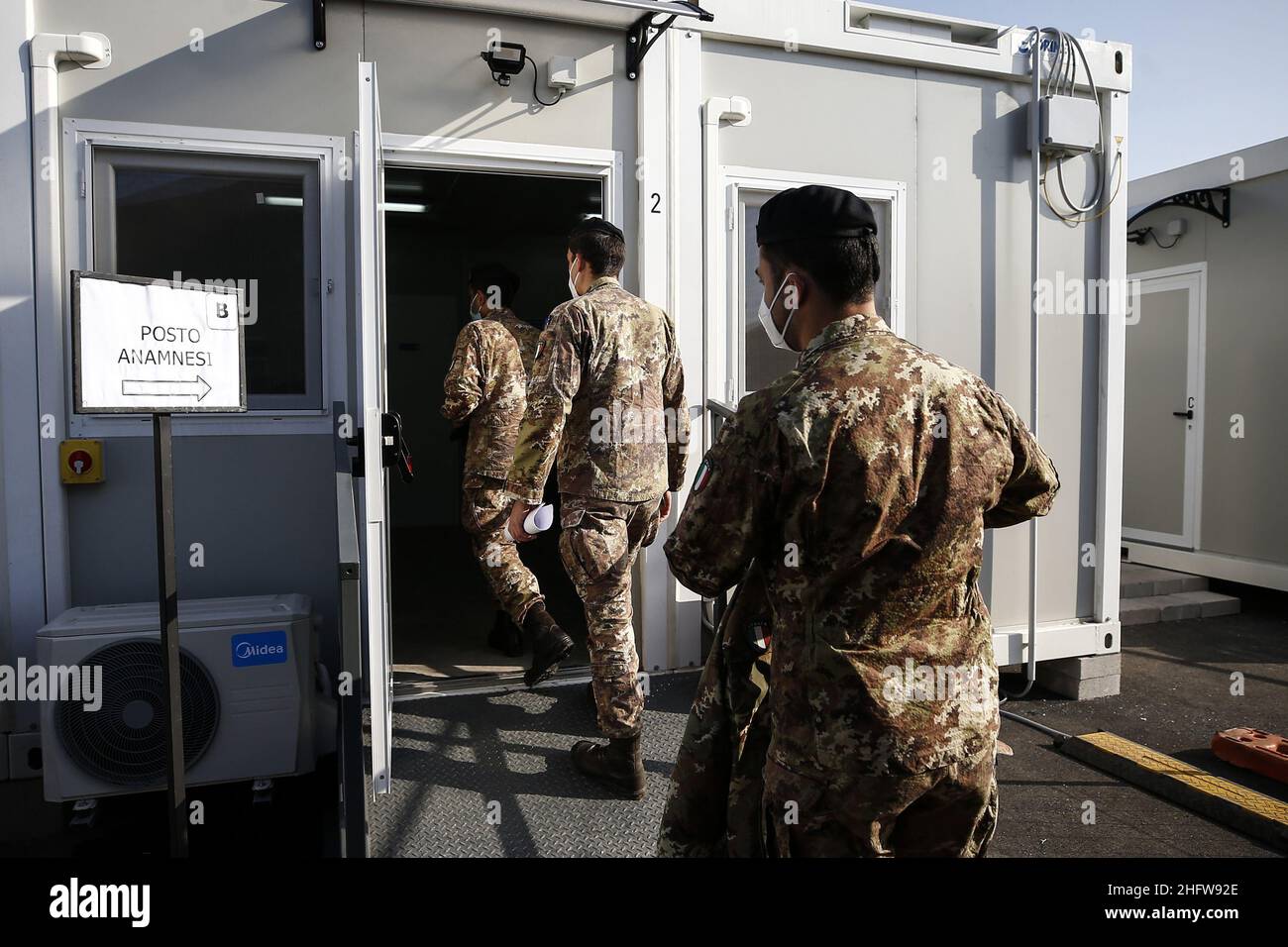 Cecilia Fabiano/LaPresse February 23 , 2021 Roma (Italy) News : Defense Vaccination Centre in the militar city of Cecchignola in Rome In The Pic : vaccination of military corps Stock Photo