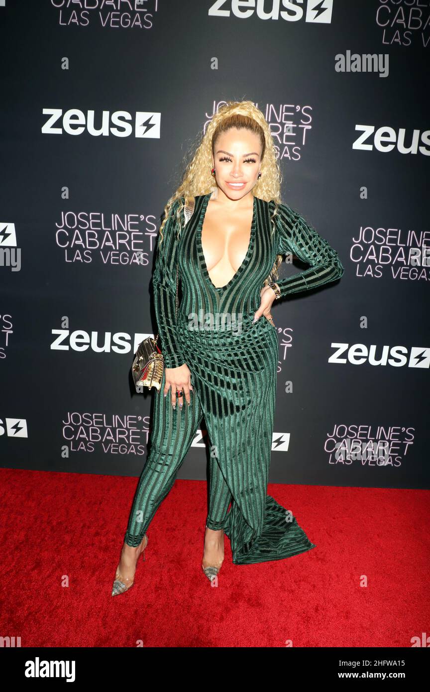 Charisse Mills Attends Zeus Network Hosts Las Vegas Premiere of JOSSELINE'S CABARET AMC Theaters