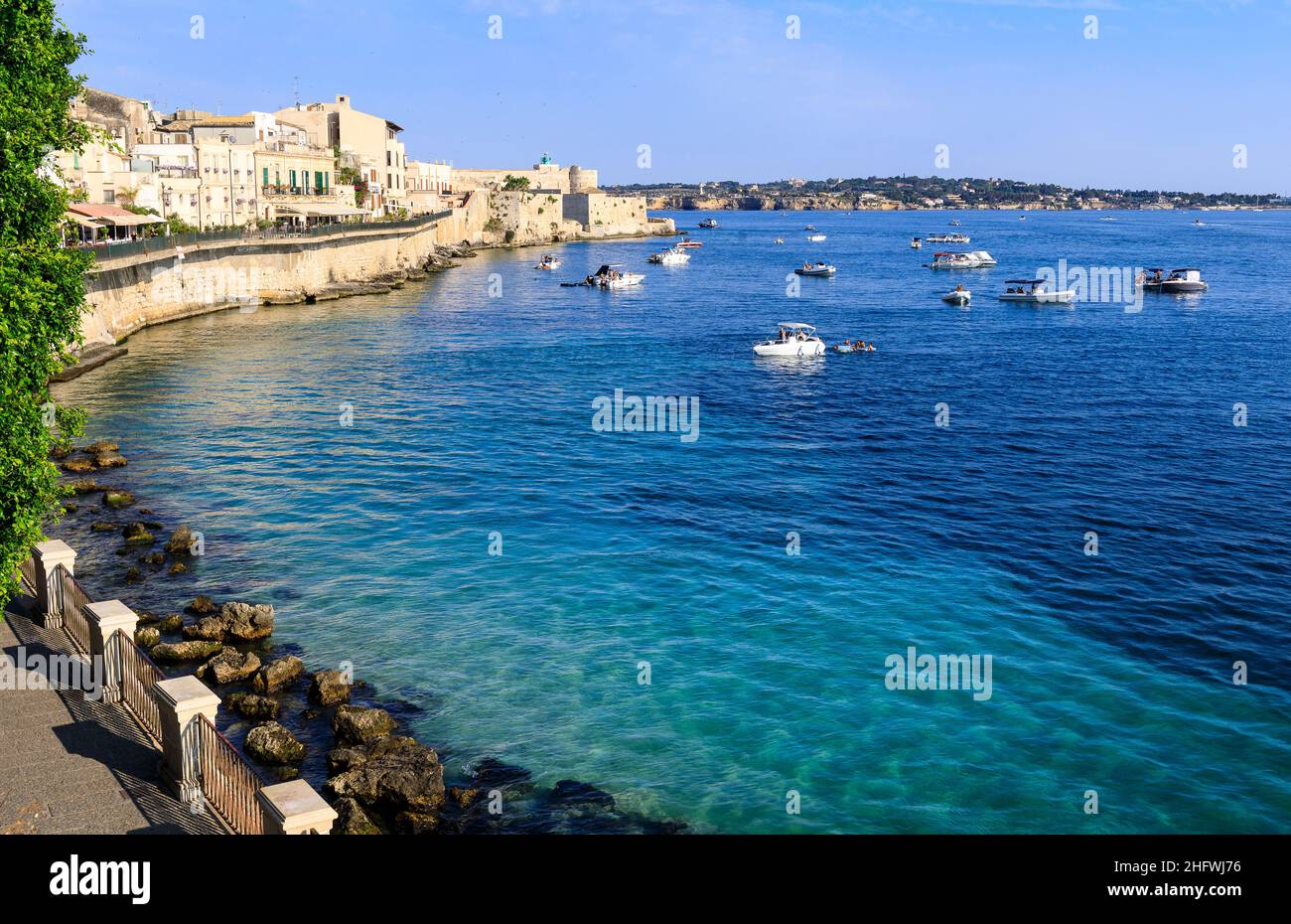 waterfront-ortigia-syracuse-sicily-stock-photo-alamy