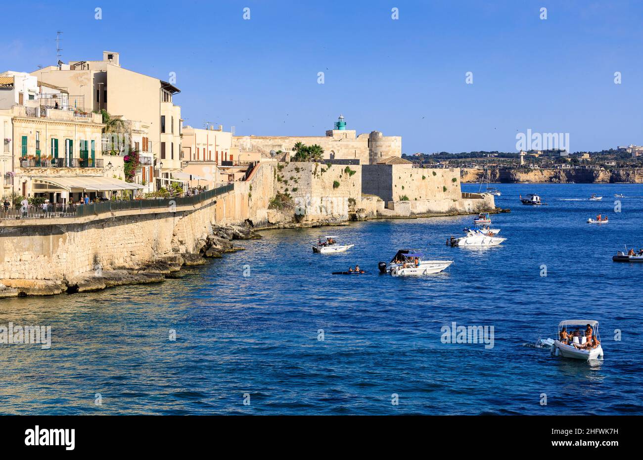 waterfront-ortigia-syracuse-sicily-stock-photo-alamy