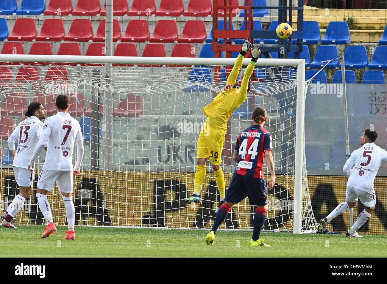 Torino FC vs FC Crotone editorial photo. Image of football - 201480201