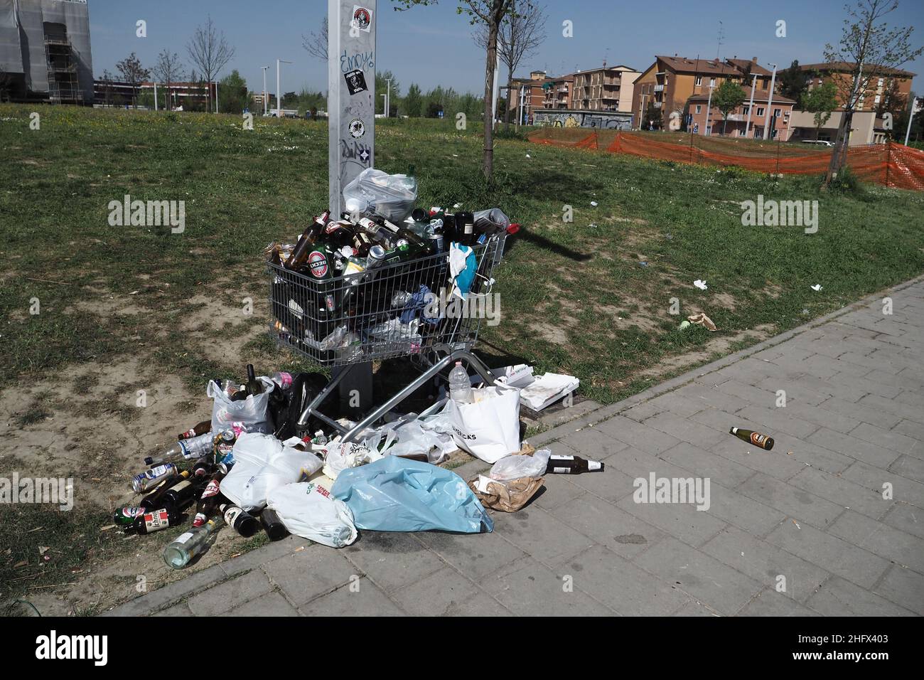 Michele Nucci/LaPresse April 02, 2021 Bologna, ItalyNewsWaste and empty bottles in a park after unauthorized rave party in Bolognina neighborhoodIn the picture: Waste Stock Photo