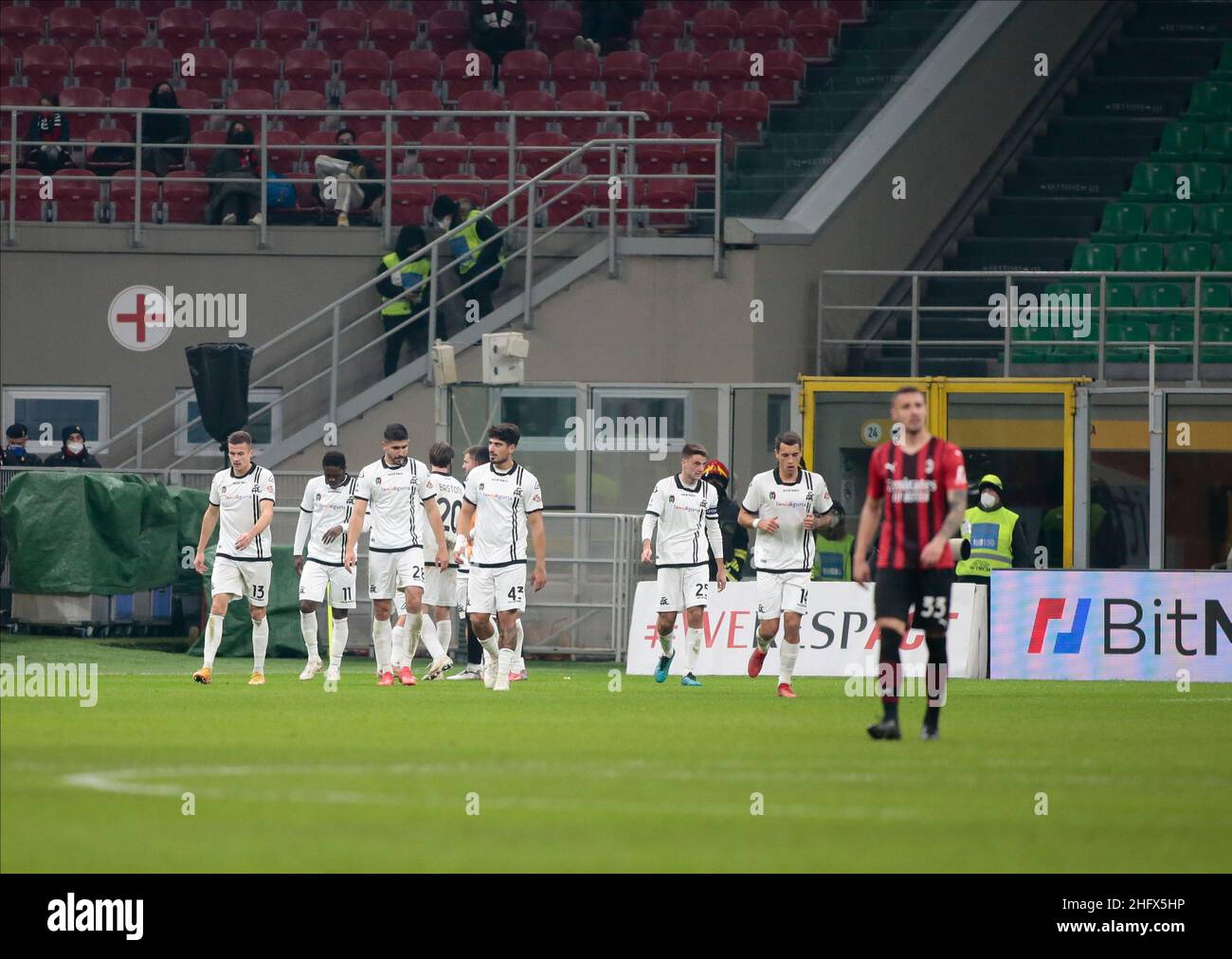 Spezia Calcio players celebrating after scoring a goal during the Italian championship Serie A football match between AC Milan and Spezia Calcio on Januray 17, 2022 at San Siro stadium in Milan, Italy - Photo Nderim Kaceli / DPPI Stock Photo