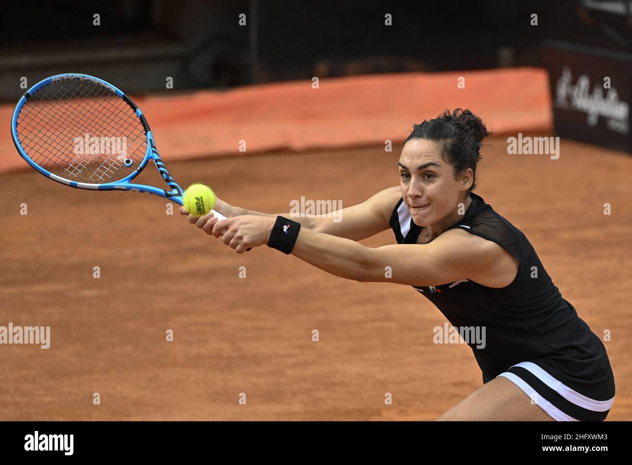 Fabrizio Corradetti - LaPresse 11/05/2021 Roma (Italy) Sport Tennis 1st round Martina Trevisan (ITA) vs Yaroslava Shvedova (KAZ) Internazionali BNL d'Italia 2021 In the pic: Martina Trevisan Stock Photo