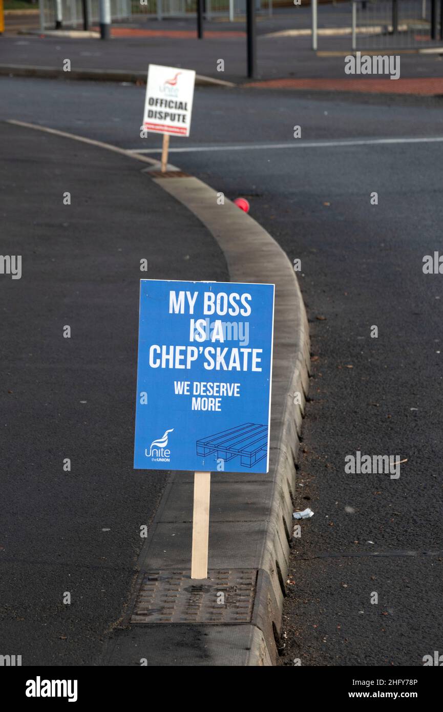 CHEP UK Picket Line Sign Stock Photo Alamy