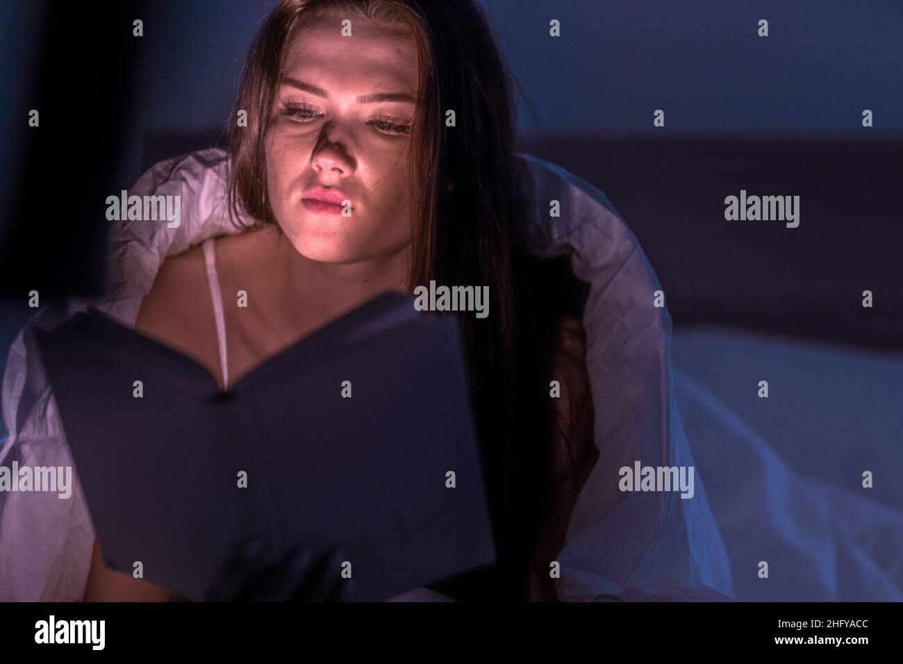 Read bed light hires stock photography and images Alamy