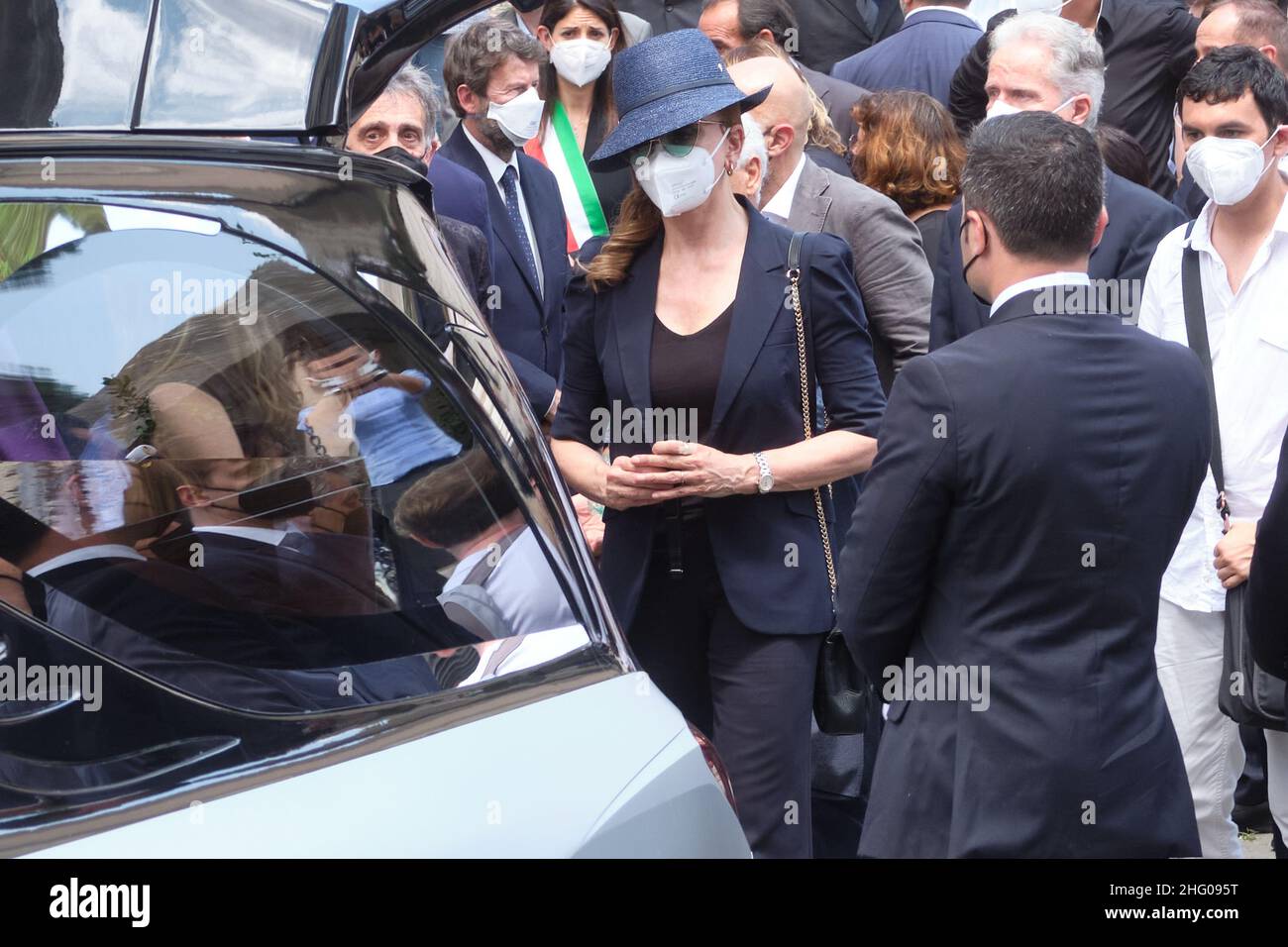 Mauro Scrobogna /LaPresse July 09, 2021&#xa0; Rome, Italy News Death Raffaella Carr&#xe0; - funeral In the photo: Funeral of Raffaella Carr&#xe0; in the Campidoglio, Milly Carlucci Stock Photo