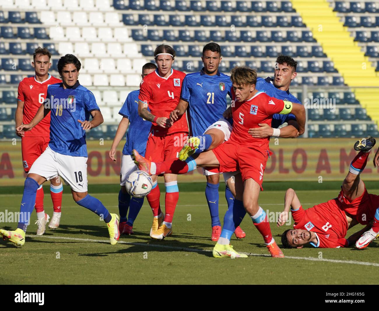 Under 21 euro 2023 qualificazioni italia hires stock photography and