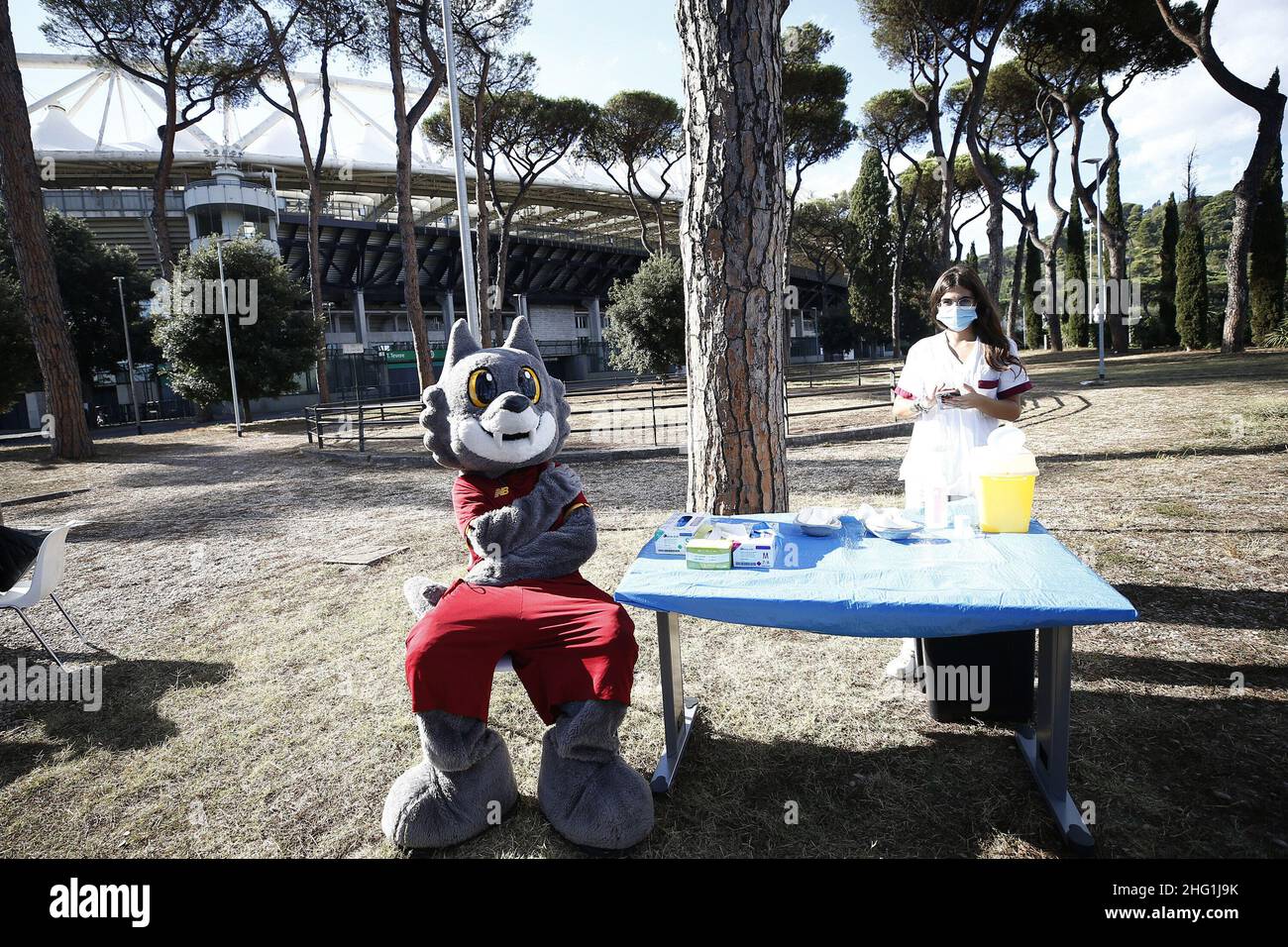 Cecilia Fabiano/ LaPresse September 22, 2021 Rome (Italy) News : Covid vaccination in front of Olimpico stadium for Roma fans In the Pic : the vaccination site Stock Photo