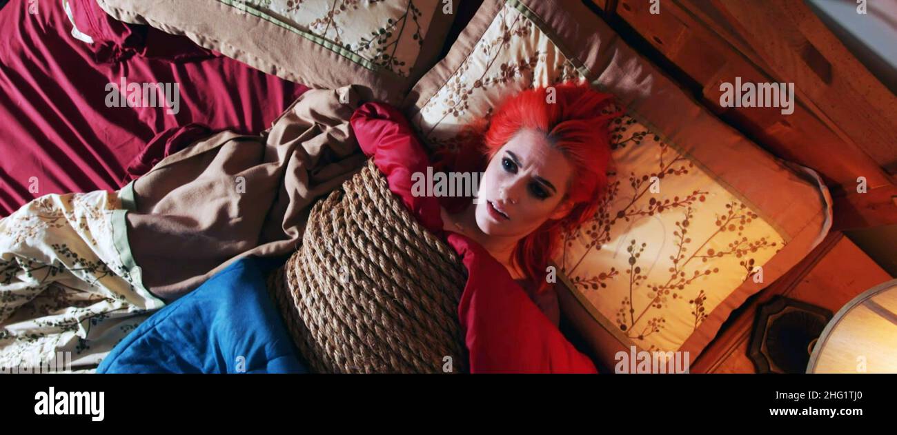 REHAB CABIN, Alexandra Stebbins, 2021. © Sunshine Pictures / Courtesy