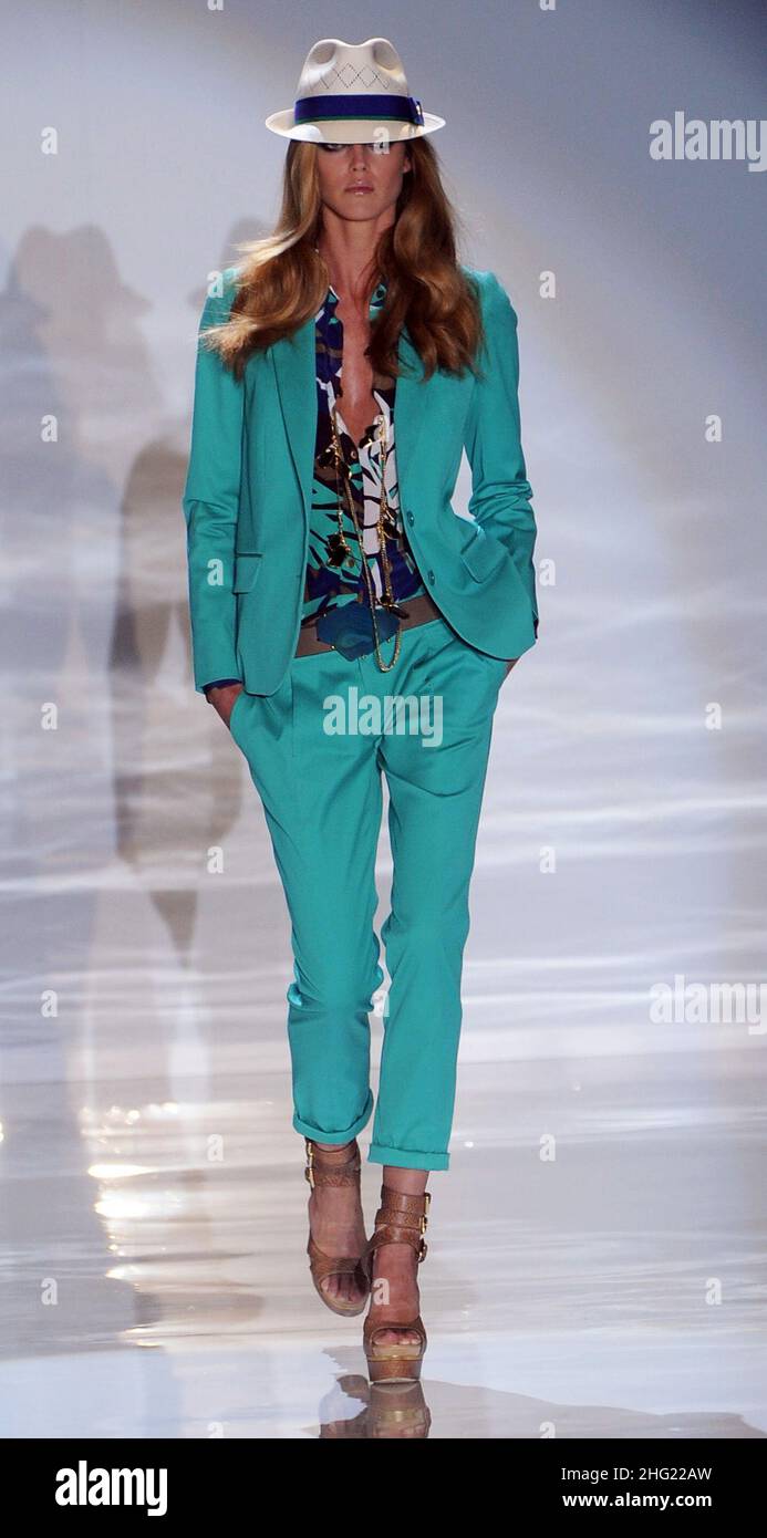 A model walks the runway during the 2008/2009 collection during Milan Fashion in Italy Stock Photo - Alamy