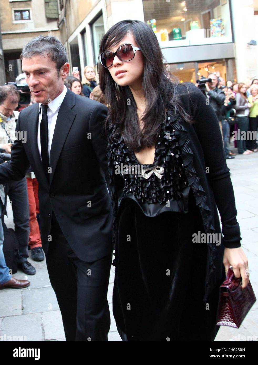 Chinese star Zhang Ziyi arrives for the wedding ceremony of actress Salma Hayek and businessman Francois-Henri Pinault at the 'La Fenice' Theatre, in Venice, Italy on Saturday, April 25, 2009. Stock Photo