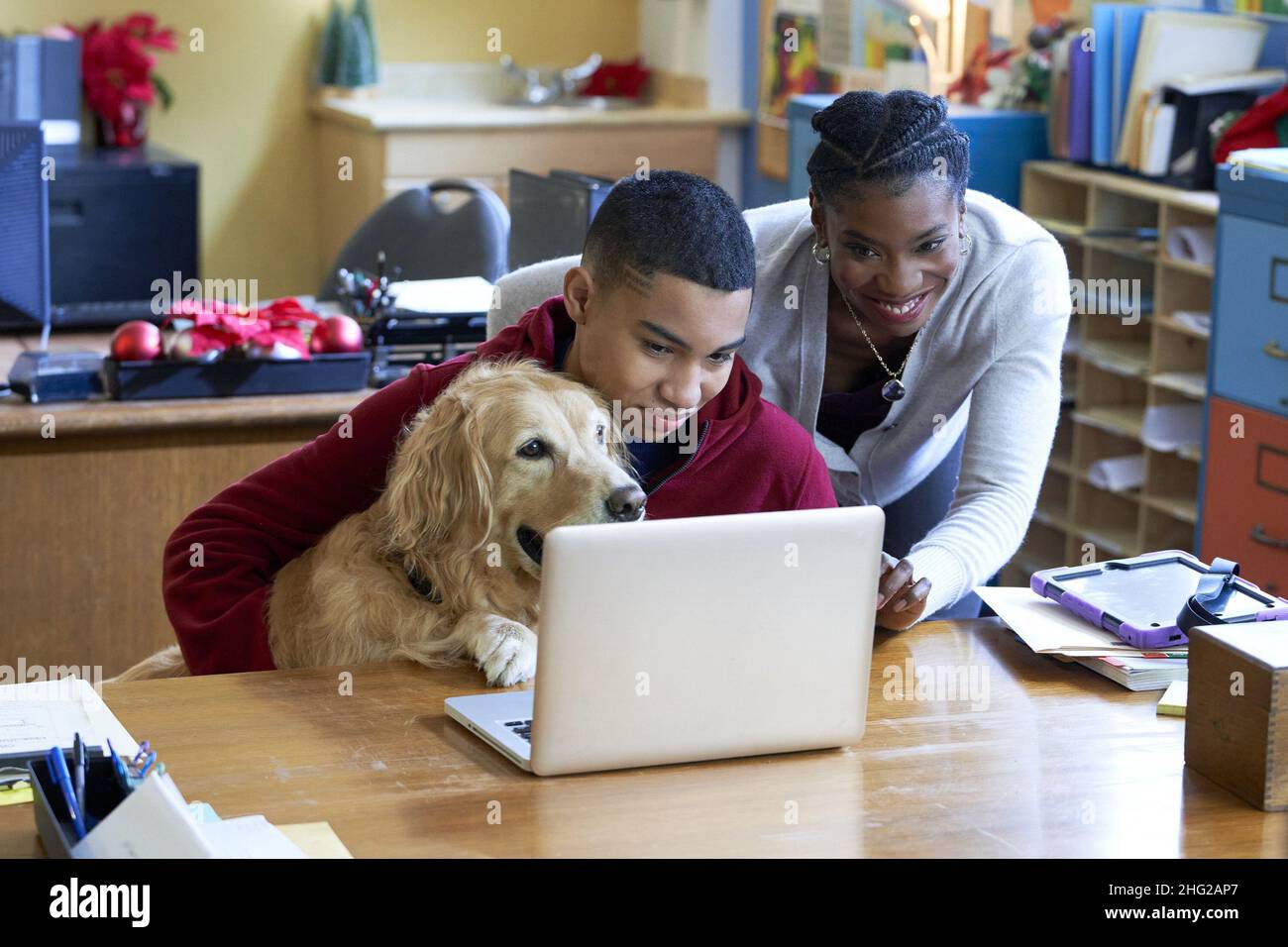 OUR CHRISTMAS JOURNEY, from center Nik Sanchez, Holly Robinson, Peete
