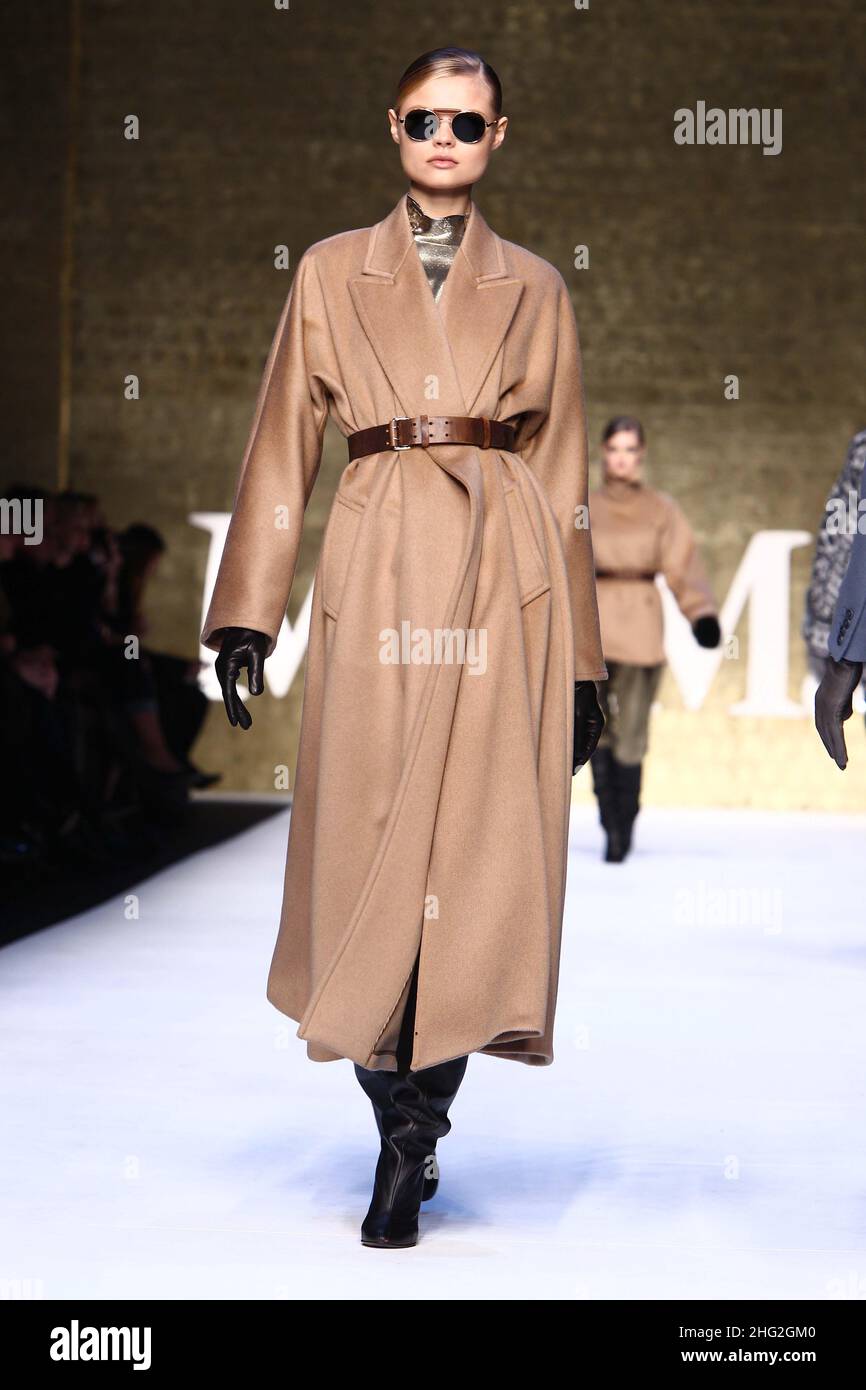 Max mara milan ready wear hi-res stock photography and images - Alamy