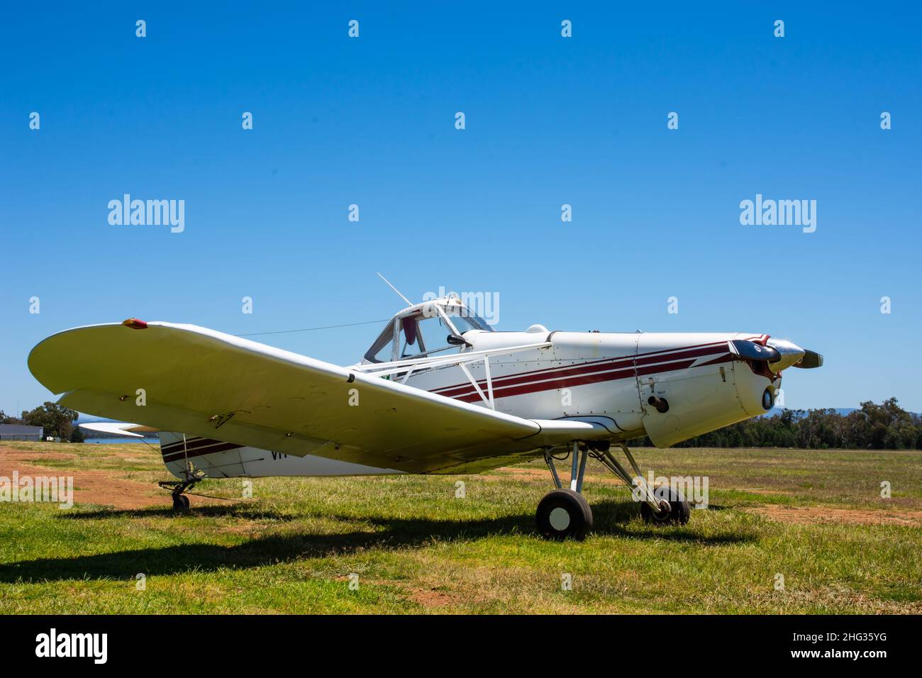 Piper Model PA-25-235 Aeroplane. A tow plane for gliders at Lake Keepit Soaring Club Gunnedah NSW Australia Stock Photo