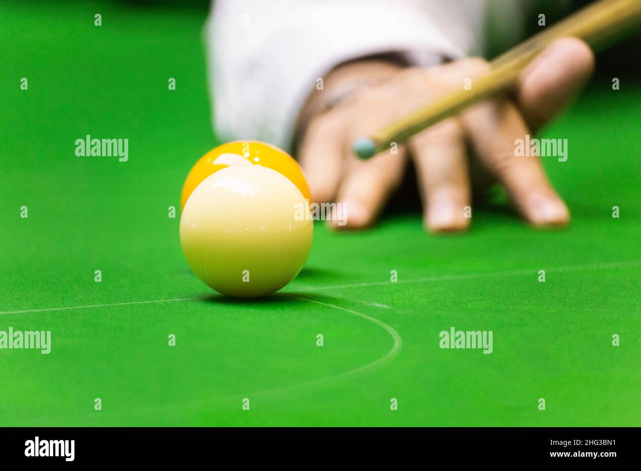 white ball snooker Stock Photo Alamy