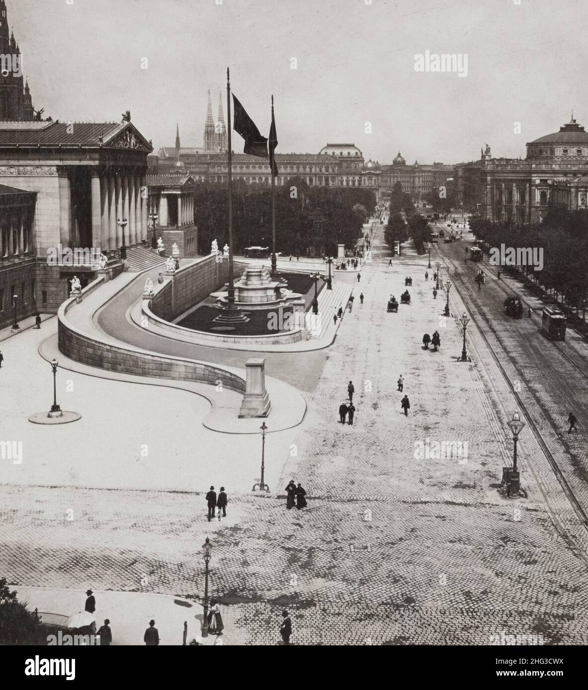 Vintage photo of the Franzen Ring, - considered one of the finest streets in Europe, Vienna, Austria. 1902 Stock Photo