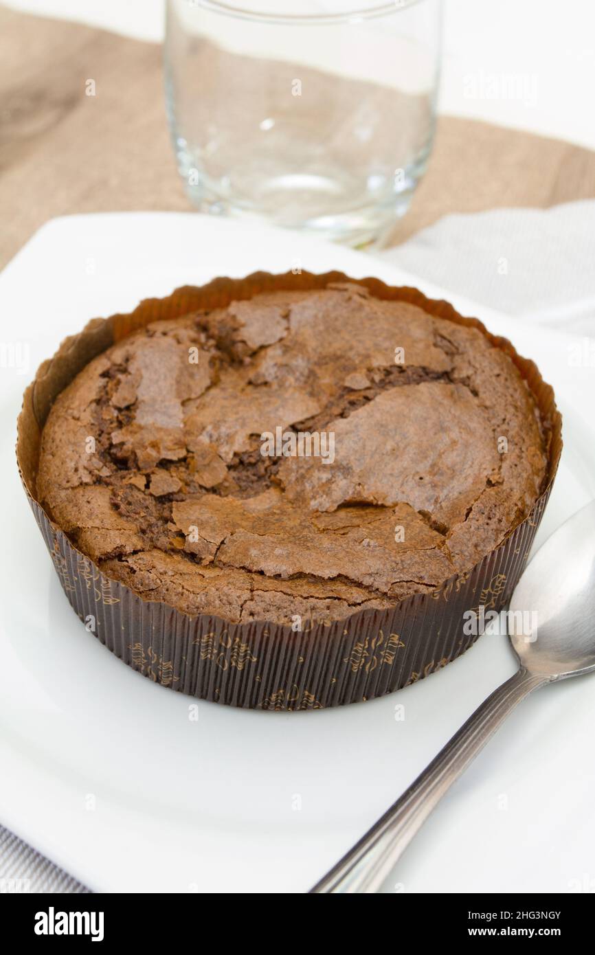 chocolate cake in a white dessert plate Stock Photo - Alamy