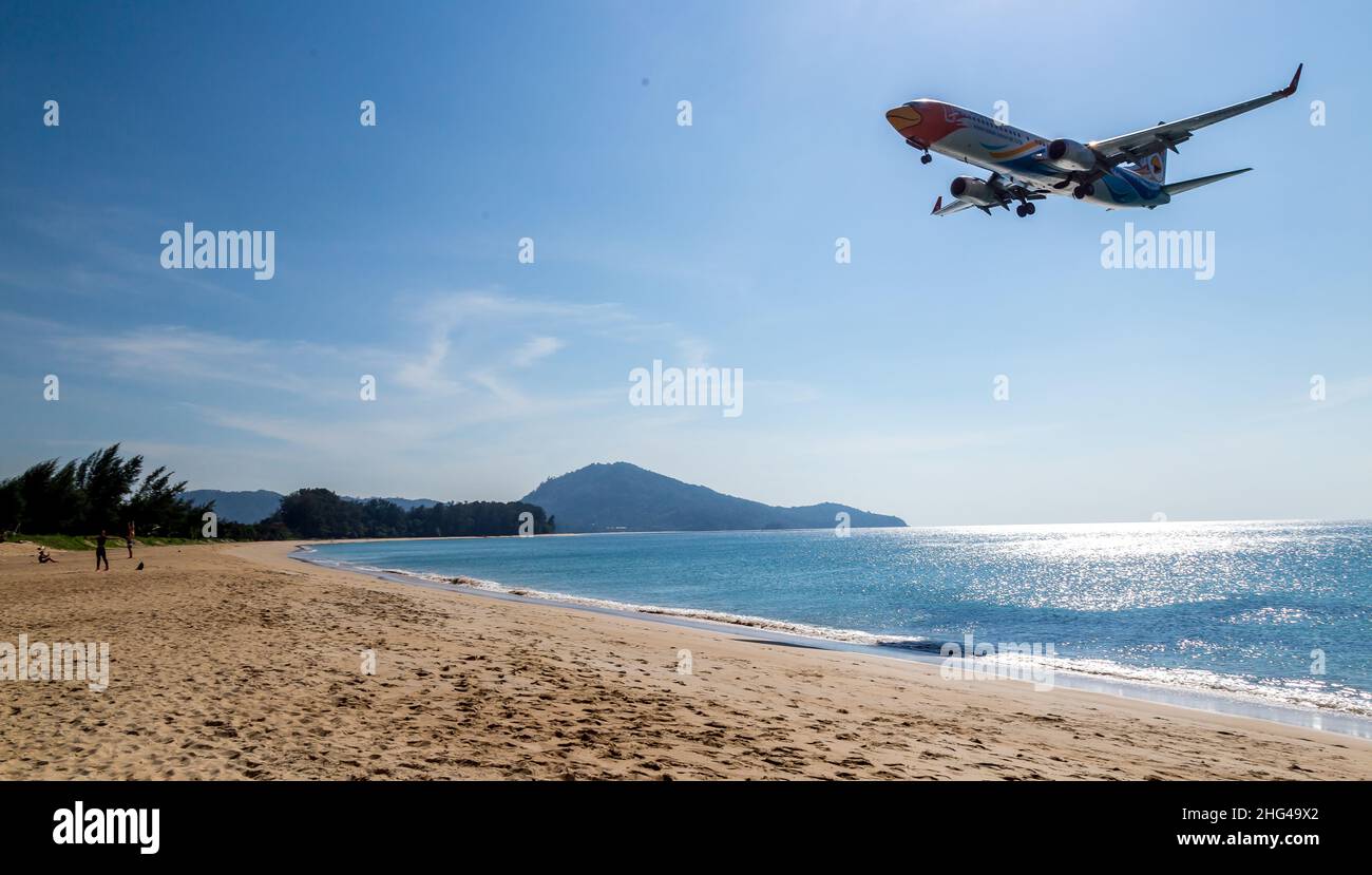 Phuket airport beach hi-res stock photography and images - Alamy
