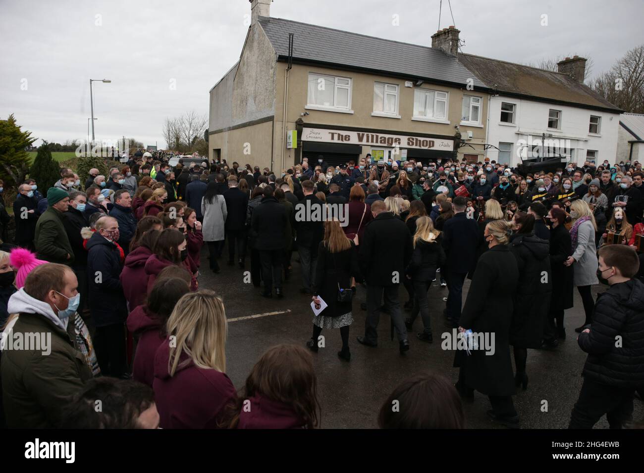 Walk behind her coffin at st brigids church hi-res stock photography ...