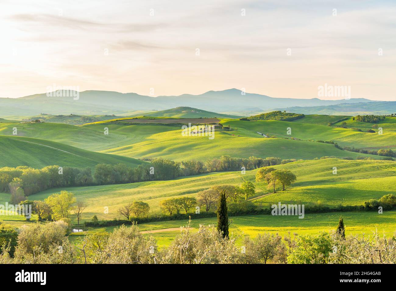 Horizon landscape countryside nature sky field hills rural panorama hi ...