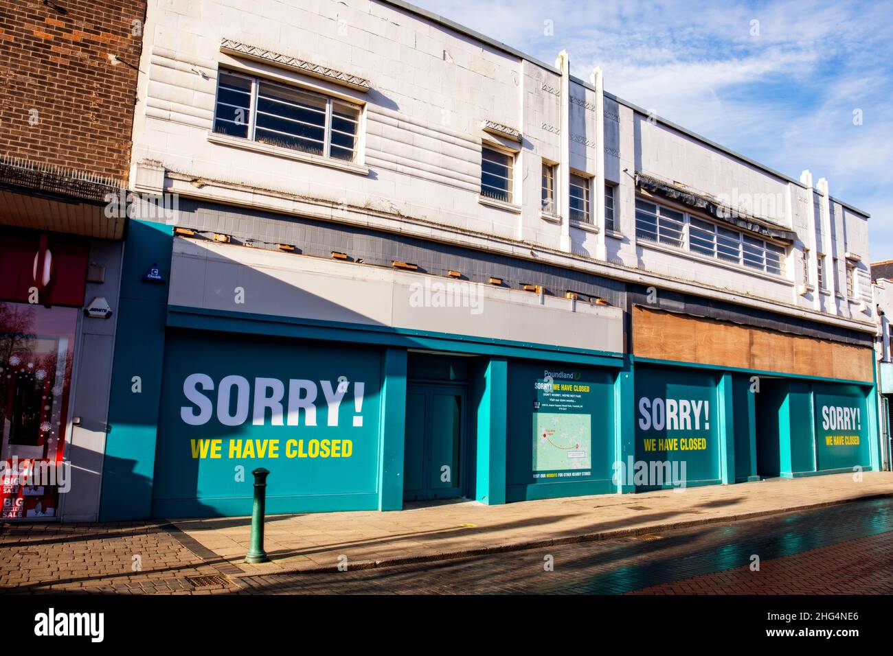 The closed Poundland discount store on Market street in town centre of Crewe Cheshire UK Stock Photo