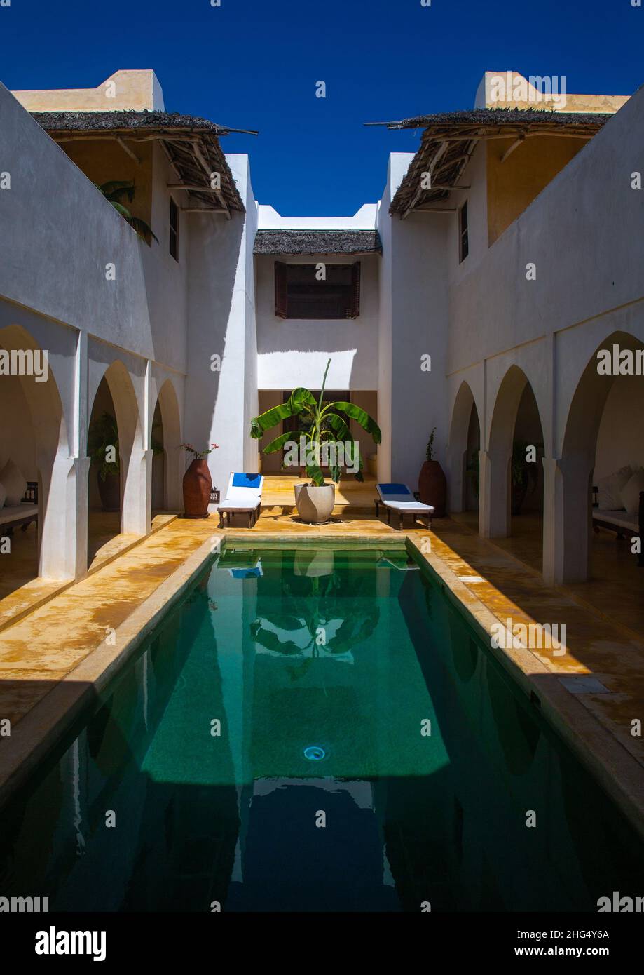 Jahazi House pool, Lamu County, Lamu, Kenya Stock Photo - Alamy