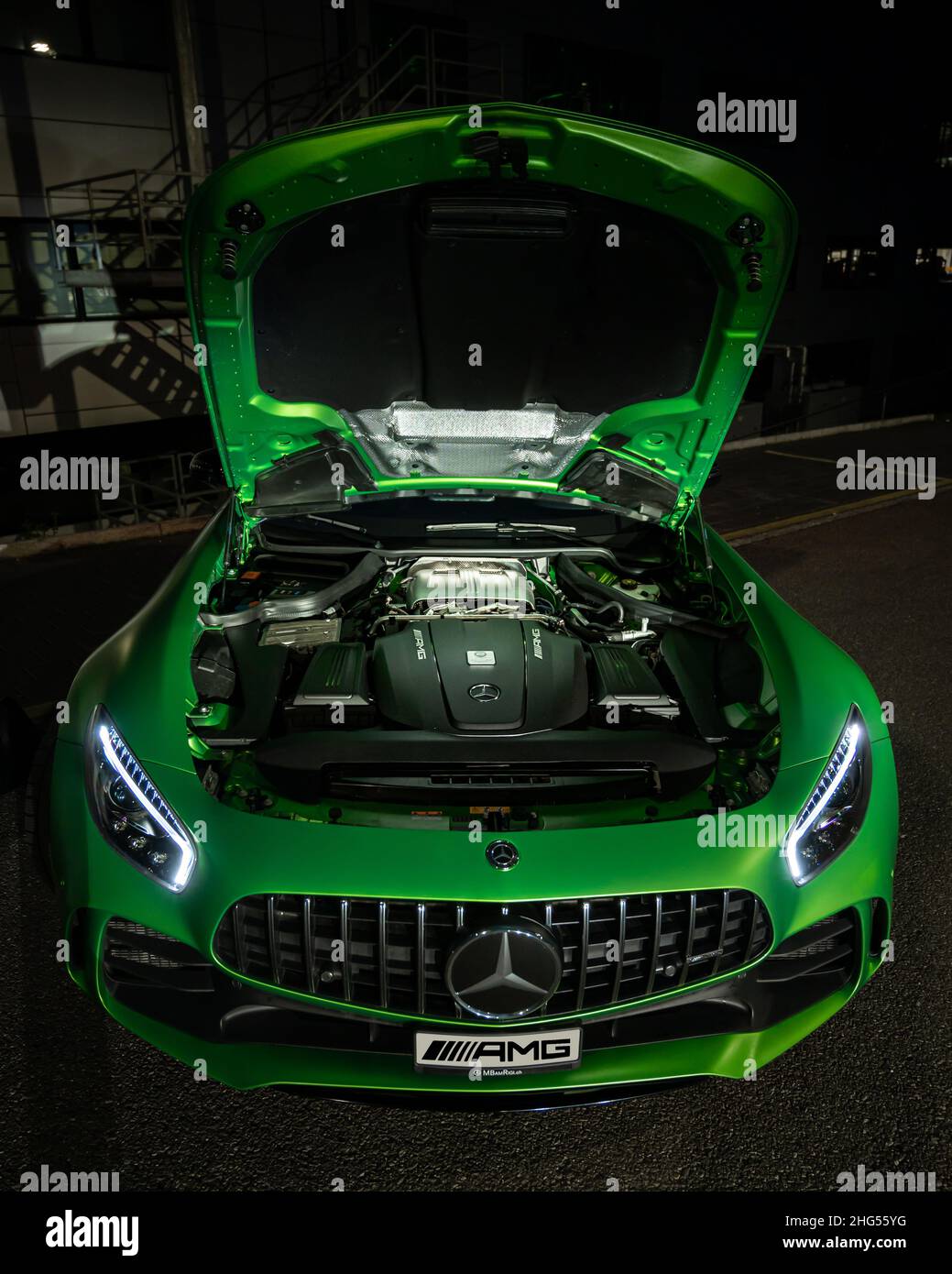 Mercedes amg gtr hi-res stock photography and images - Alamy