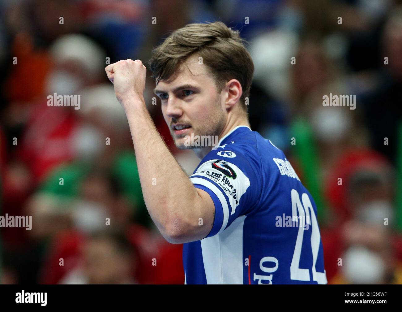 Handball Ehf 22 Men S European Handball Championship Group B Iceland V Hungary Budapest Handball Arena Budapest Hungary January 18 22 Iceland S Sigvaldi Bjorn Gudjonsson Reacts Reuters Bernadett Szabo Stock Photo Alamy