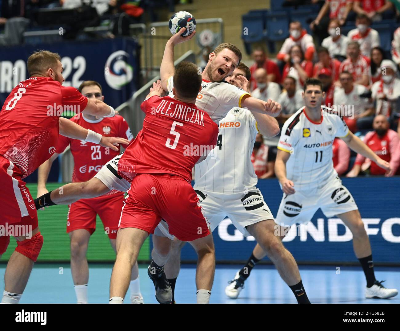 Bratislava, Slovakia. 18th Jan, 2022. Handball, European Championship