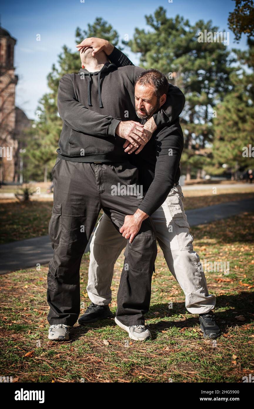 Kapap instructor demonstrates street fighting self defense technique
