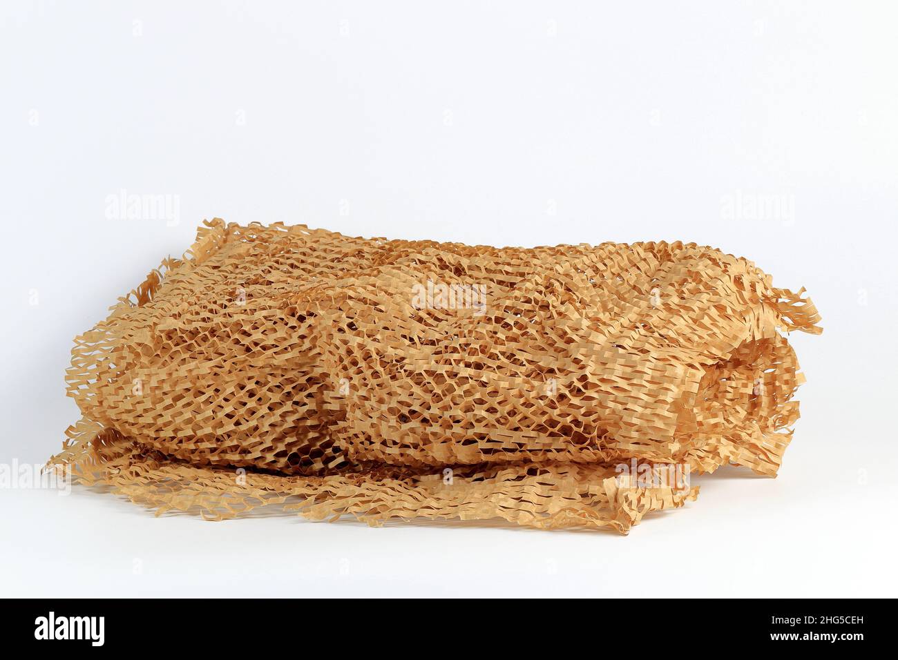 roll of ecofriendly wrapping paper, lightweight bubble wrap for protective packaging