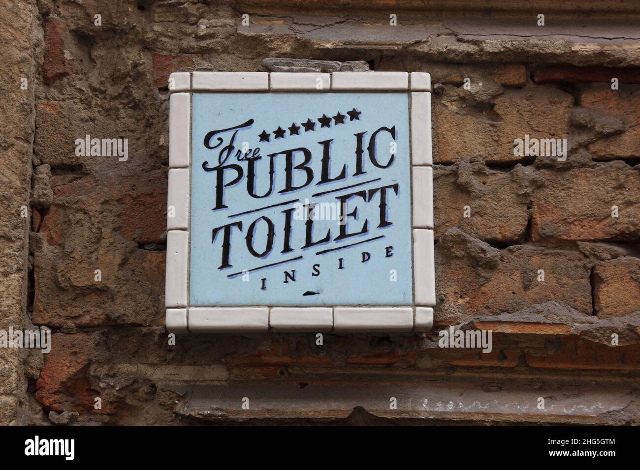 sign for public toilet Stock Photo Alamy