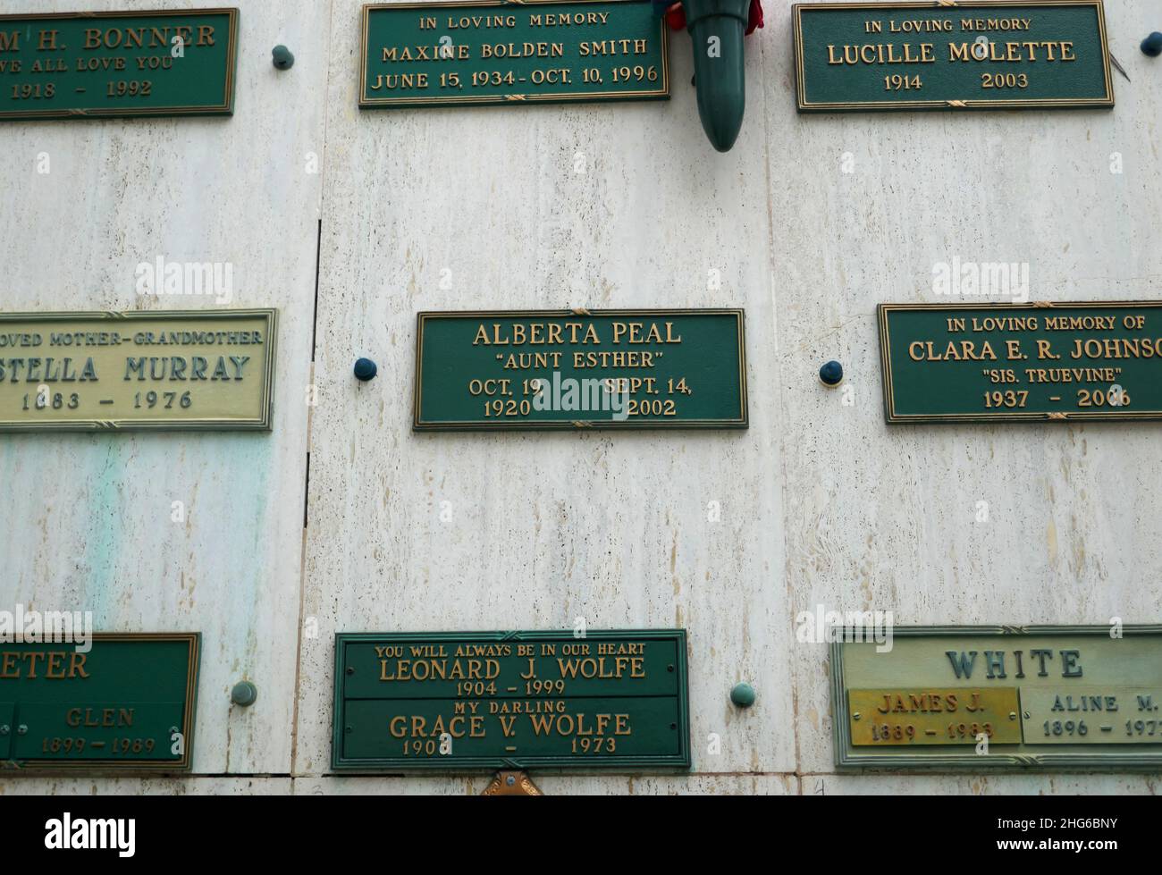 Inglewood, California, USA 15th January 2022 Actress LaWanda Page's Grave, (Real Name Alberta