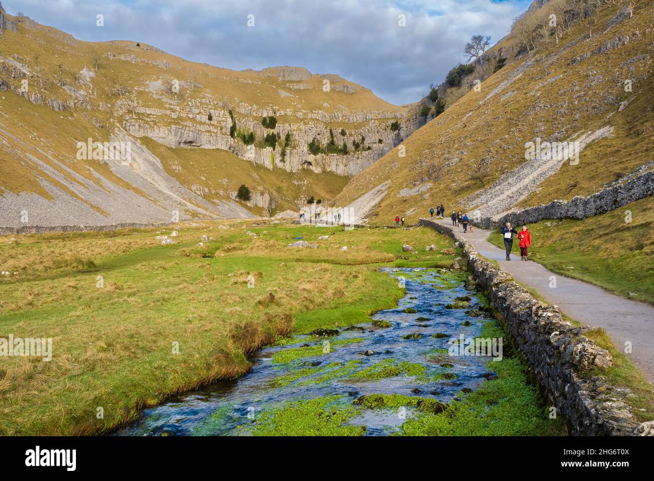 Limestone Ravines Gordale Scar is a limestone ravine 1 mile northeast of Malham, North ...
