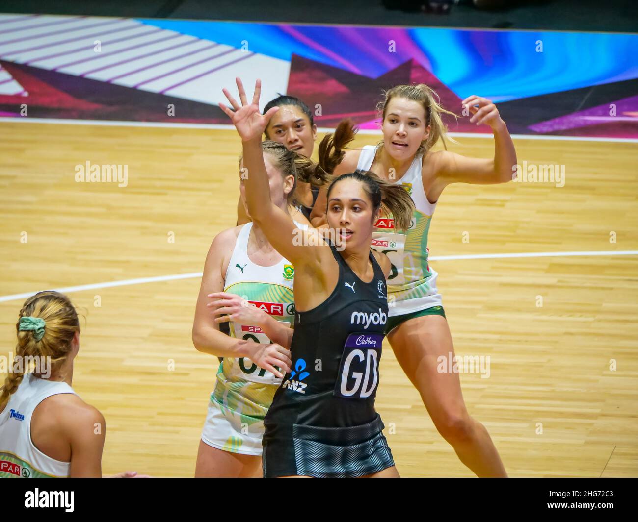 London, UK. 18th Jan, 2022. Copper Box Arena, London, 18th January 2022 Jostling for space in the scoring circle in the match between Proteas (South Africa) and Silver Ferns (New Zealand) in the Quad Series at the Copper Box Arena, London on 18th January 2022 Claire Jeffrey/SPP Credit: SPP Sport Press Photo. /Alamy Live News Stock Photo