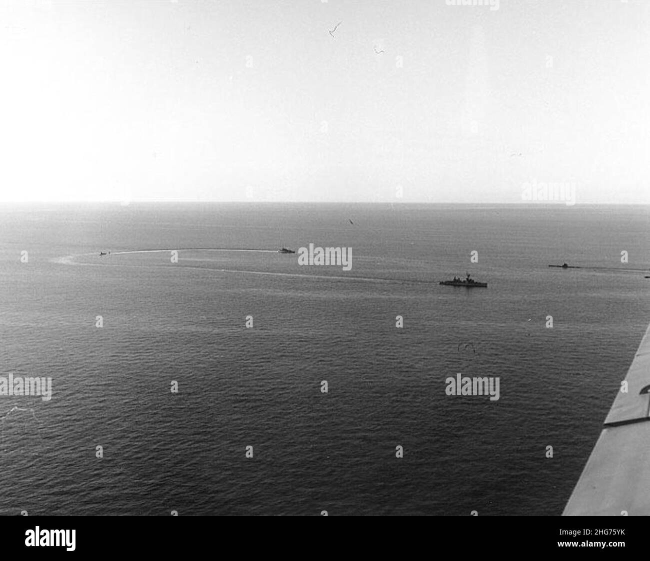 Uss thresher ssn 593 Black and White Stock Photos & Images Alamy