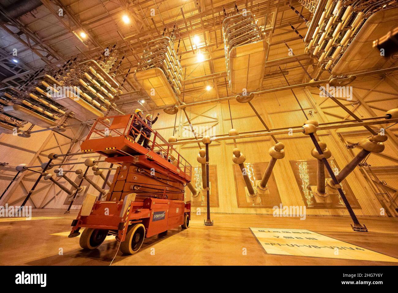 SUZHOU, CHINA JANUARY 19, 2022 Construction workers overhaul the