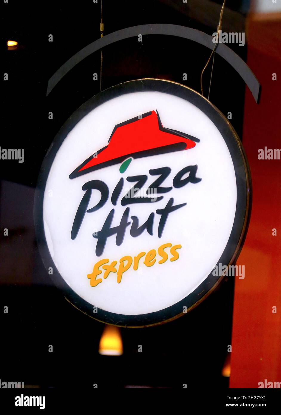 Pizza Hut brand logo on the street in New York City, NY, USA on January ...