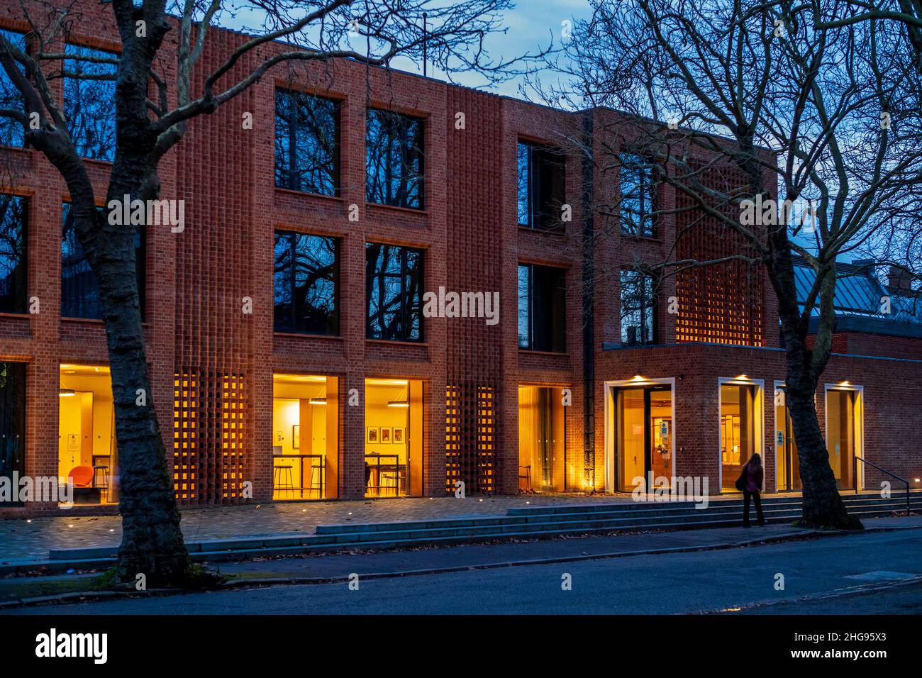 The Dorothy Garrod building Newnham College Cambridge University - Architects Walters & Cohen 2019 - RIBA East Building of the Year 2019 Stock Photo