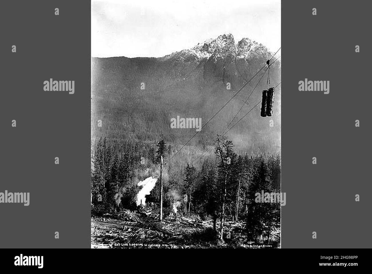 Skyline logging, Cascade Mountains, Washington, 1923 (KINSEY 2810 Stock