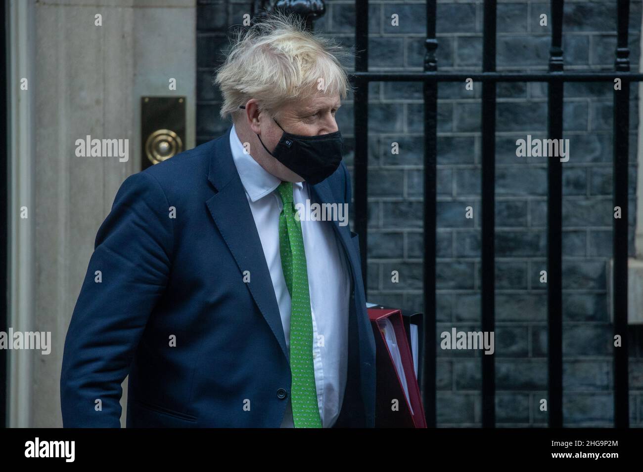 LONDON, UK 19th January 2022 Prime Minister Boris Johnson leaves Number 10 Downing Street For PMQs as he continues to face backlash and calls for his resignation following the Downing Street Partygate scandal Stock Photo